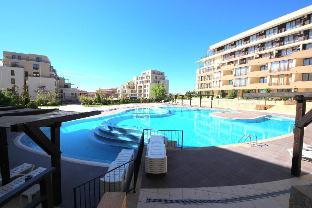 Menada Luxor Apartments Sveti Vlas Exteriér fotografie