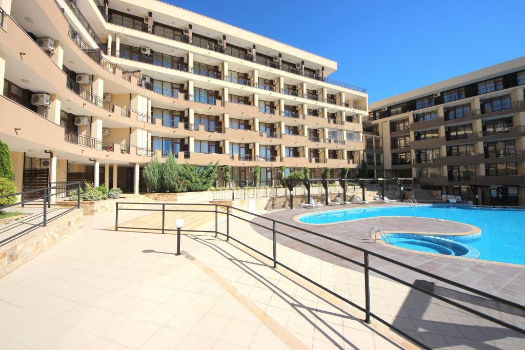 Menada Luxor Apartments Sveti Vlas Exteriér fotografie