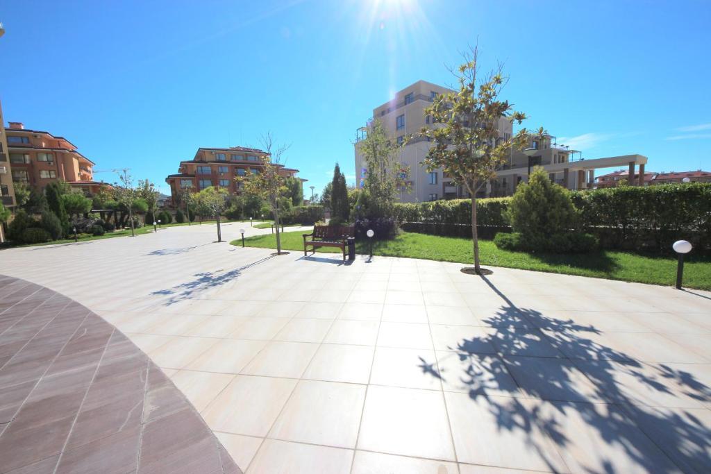 Menada Luxor Apartments Sveti Vlas Exteriér fotografie