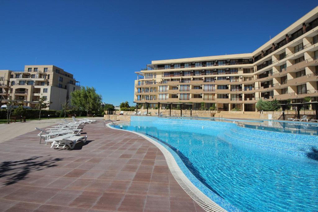 Menada Luxor Apartments Sveti Vlas Exteriér fotografie