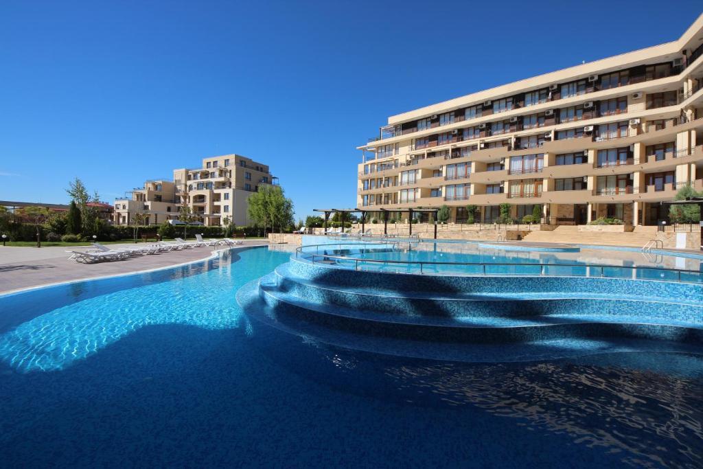 Menada Luxor Apartments Sveti Vlas Exteriér fotografie
